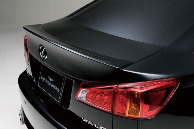 Lexus IS WALD style Spoiler 06-13 - Image 4