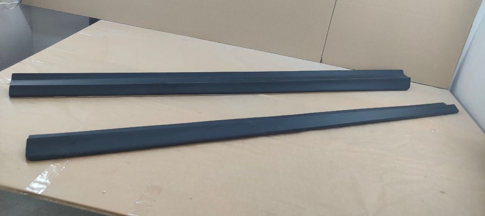 Mercedes W205 Dokładki progowe 15-17