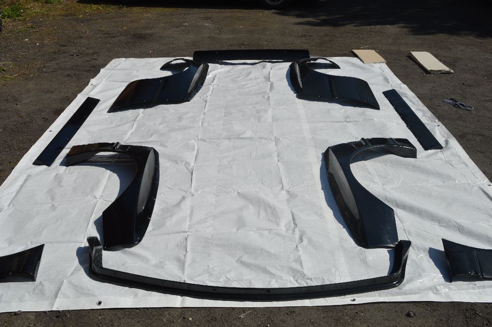 BMW 3 E30 Pandem Style Body Kit