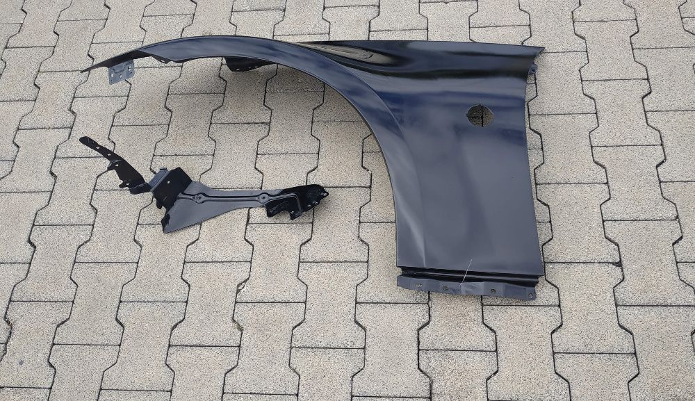 Nissan 370Z Błotniki Nadkola Przód Lewe + Prawe Lekkie - obrazek 3