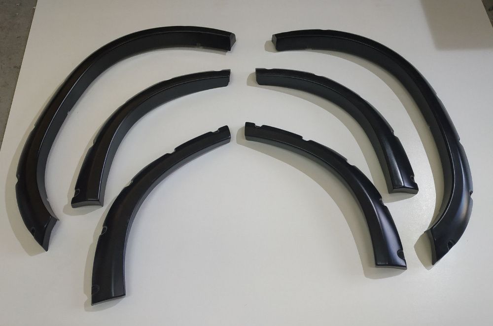 Land Rover Discovery 2 Porzeżenia Nadkoli - obrazek 3