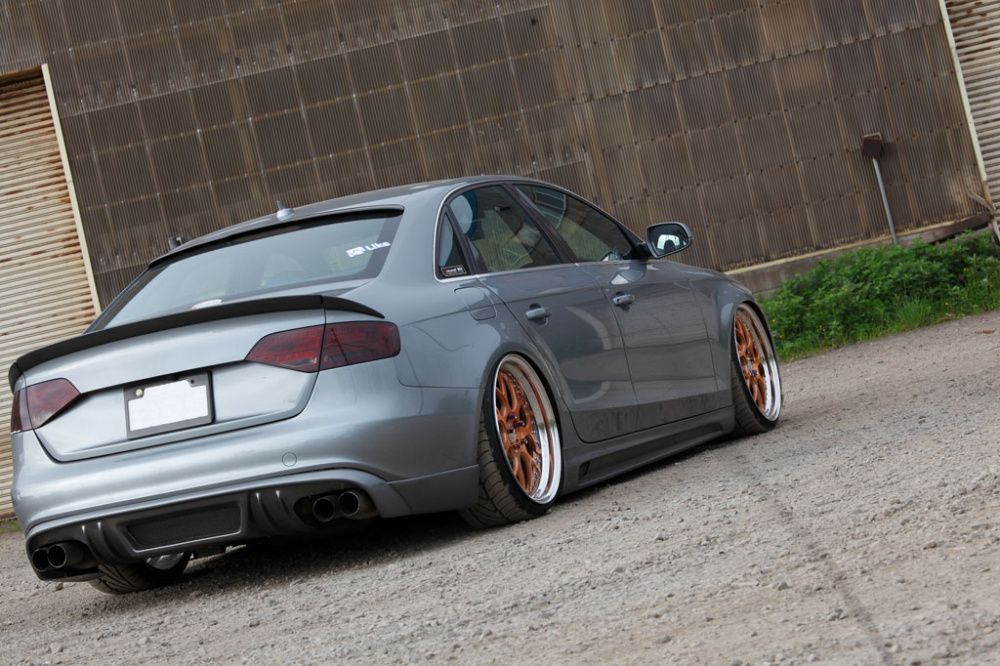 Audi A4 B8 Spoiler blenda na szybę