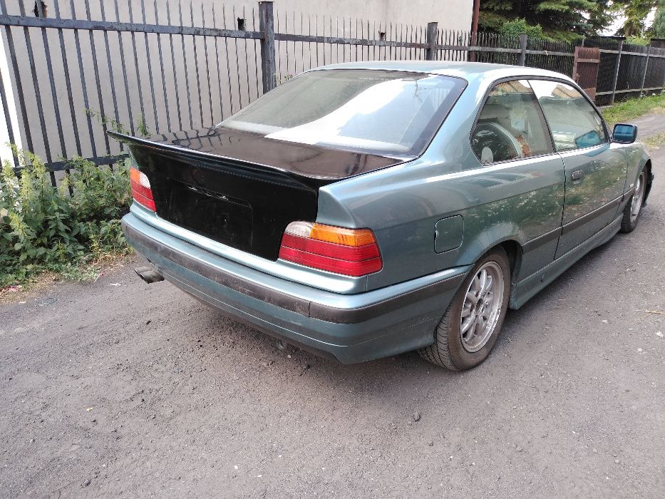 BMW E36 Coupe Lekka Klapa CSL